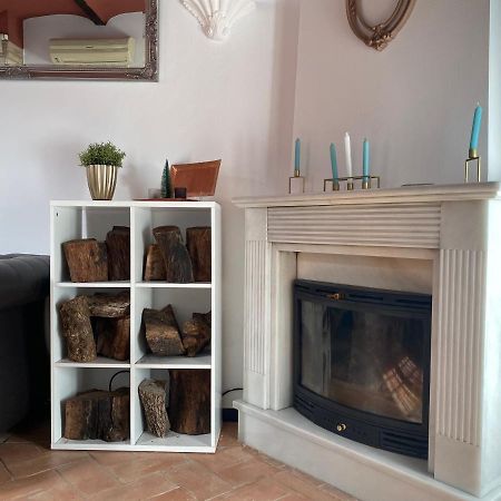 Casa Boutique Eros Apartment Кармона Екстериор снимка